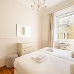 Guestready - Family Near Santa Justa Lift Apartment