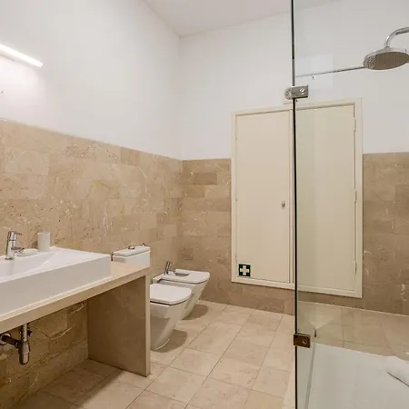 Guestready - Bright Flat Near Santa Justa Lift * Lisboa