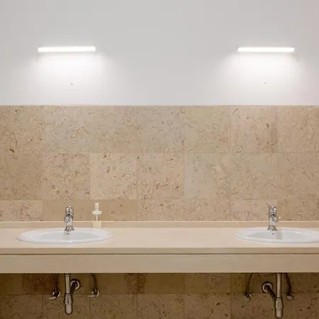 Guestready - Bright Flat Near Santa Justa Lift * Lisboa