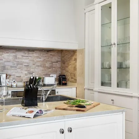 Joivy Downtown Apartment